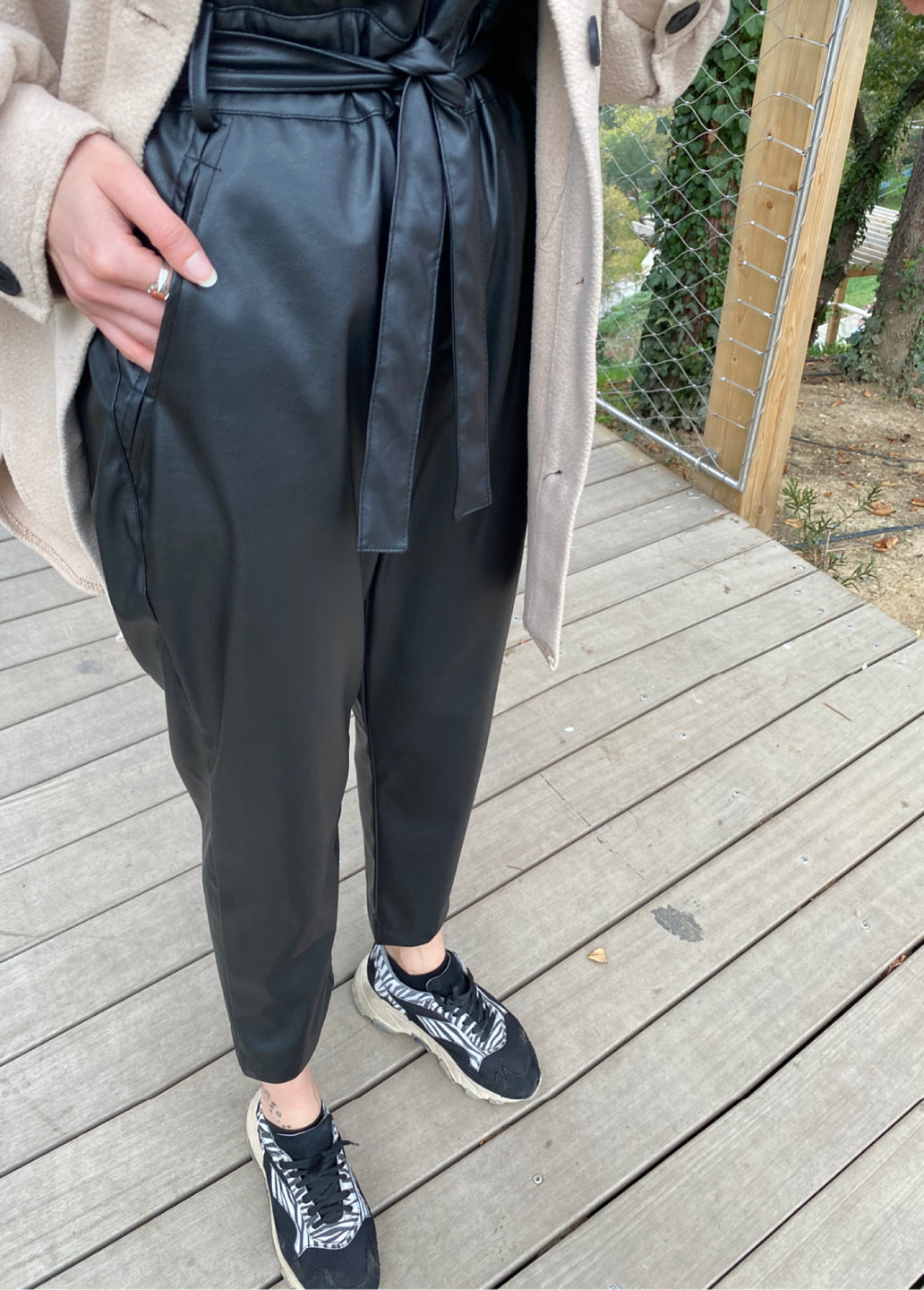 Deri Pantolon - Kuşaklı