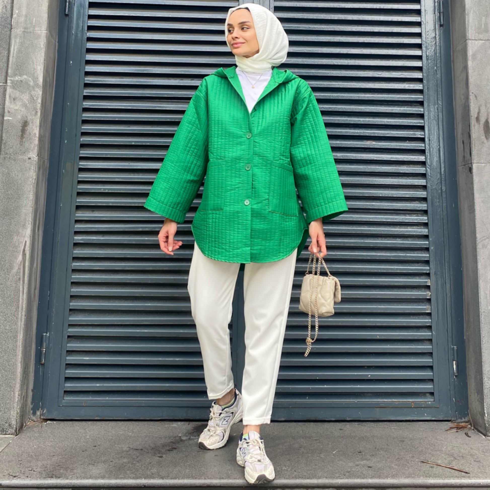 Kapüşonlu Yeşil Kapitone Ceket