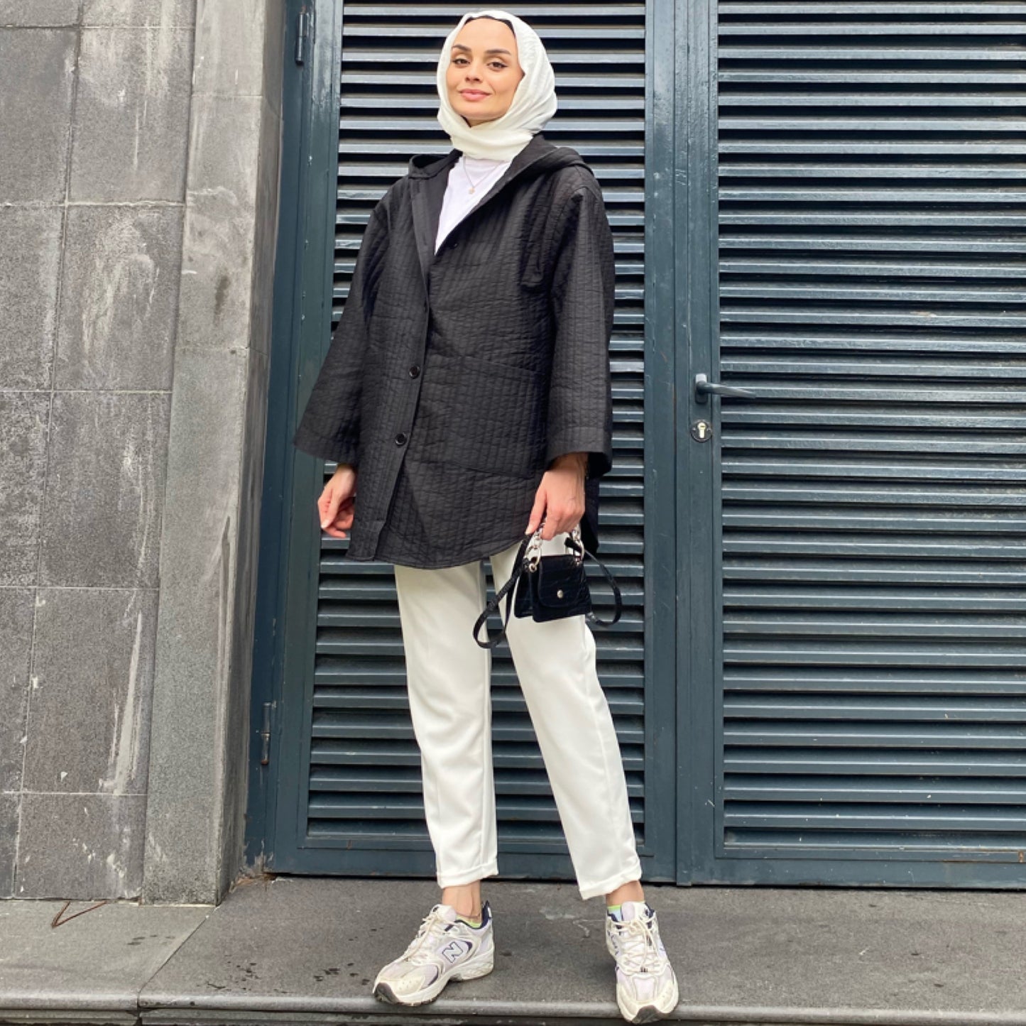 Kapüşonlu Siyah Kapitone Ceket