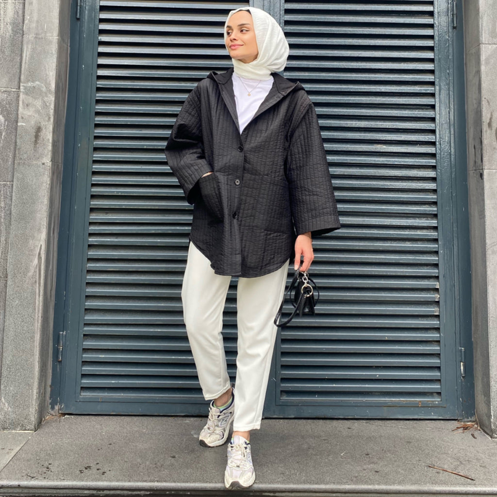 Kapüşonlu Siyah Kapitone Ceket