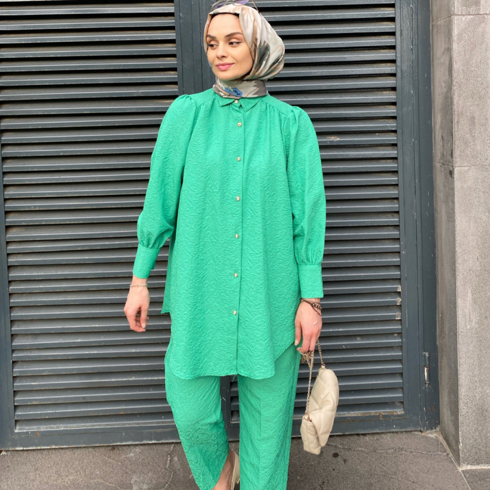 Kabartma Desenli Takım - Benetton