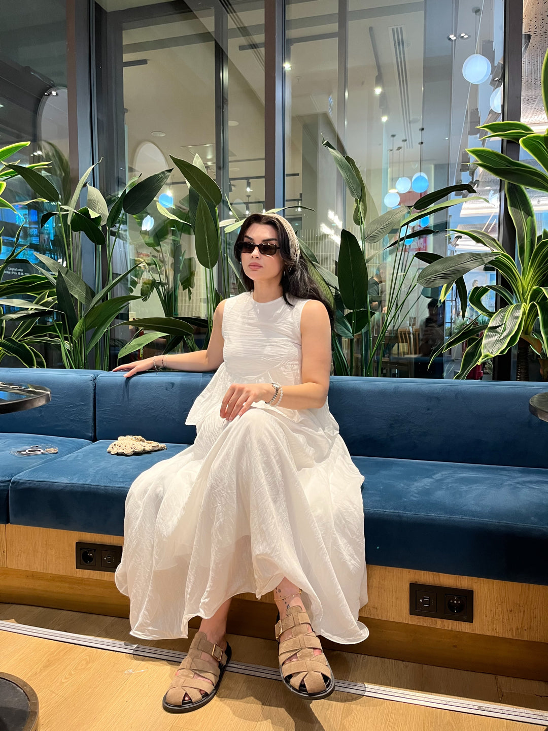 Ekru Kolsuz Peplum Bluz ve Maksi Etek Takımı