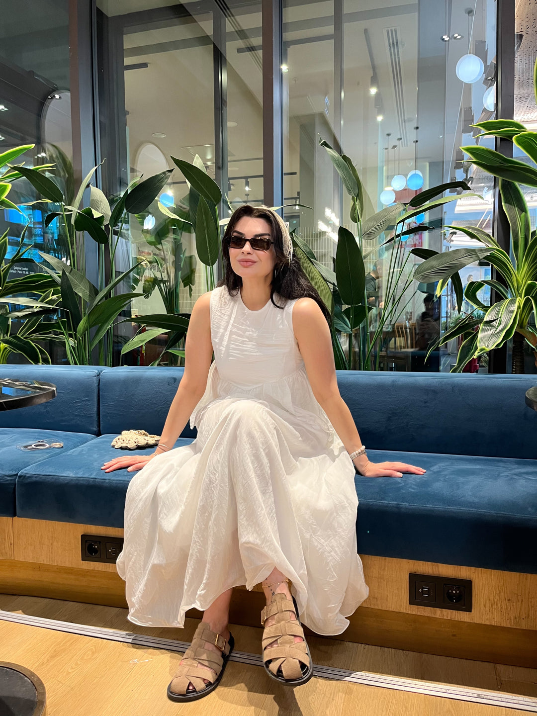Ekru Kolsuz Peplum Bluz ve Maksi Etek Takımı