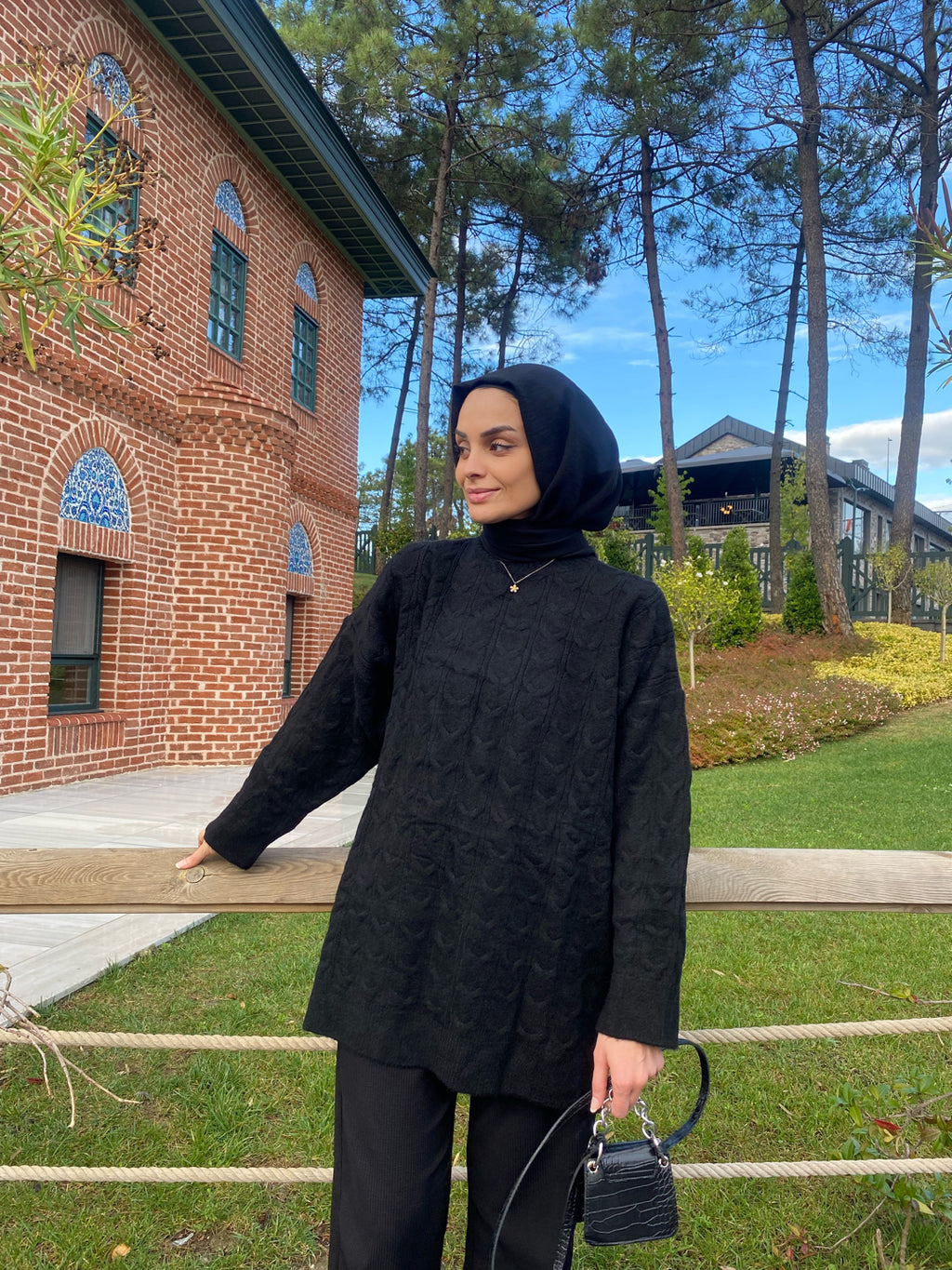 Saç Örgü Yün Triko Kazak - Siyah