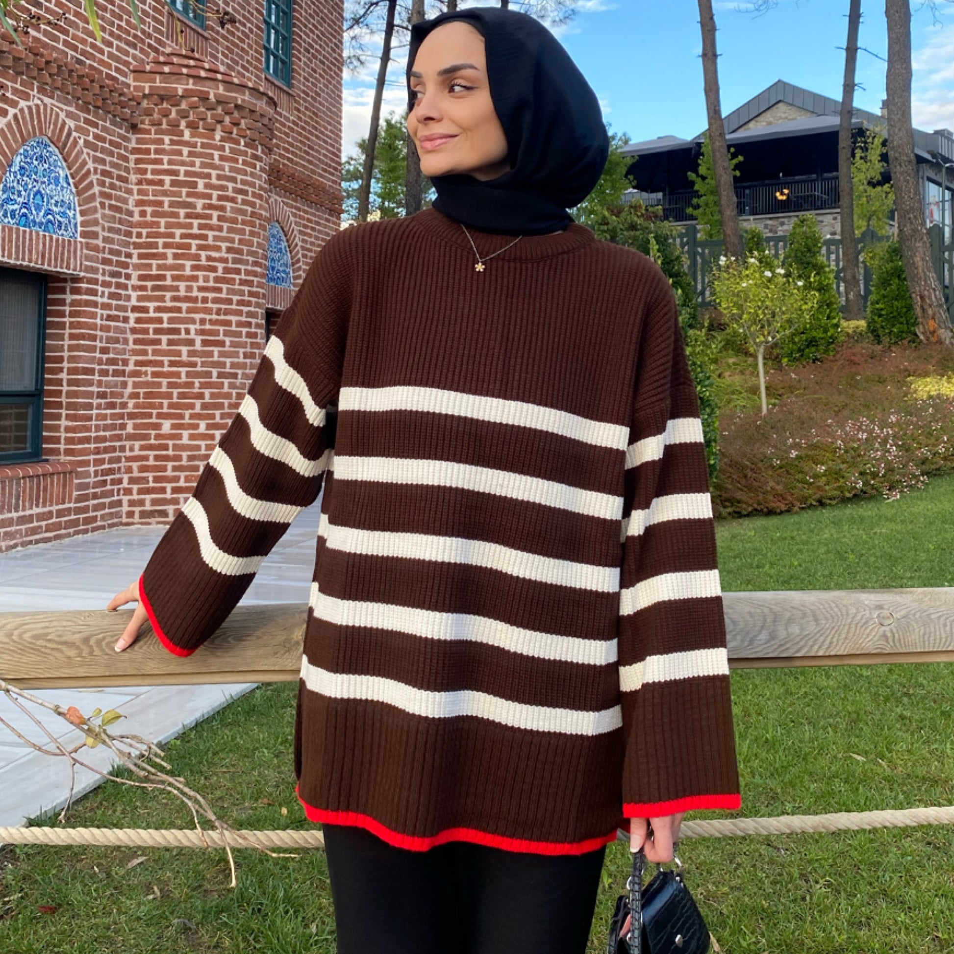 Lastik Örgülü Yün Kazak - Kahve