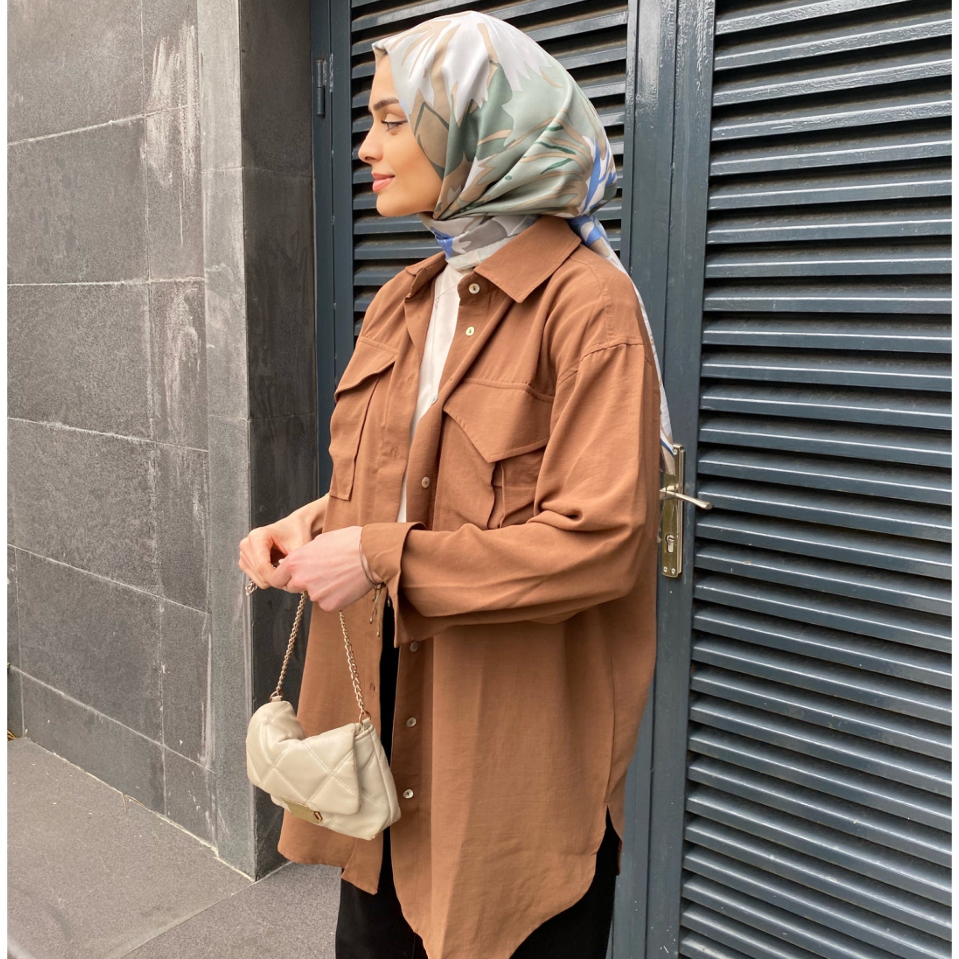 Cep Detaylı Oversize Gömlek - Kahverengi