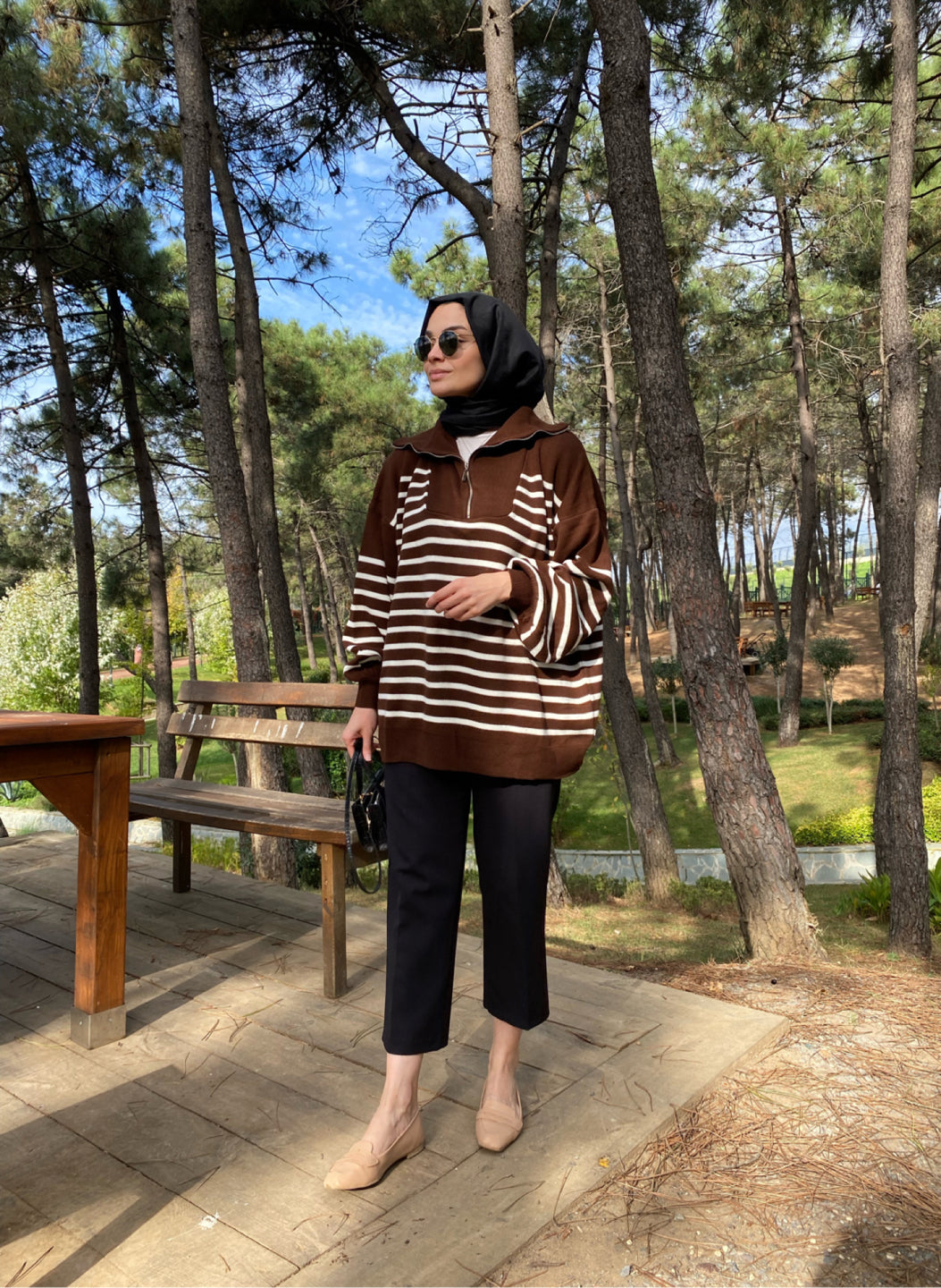 Kahverengi Çizgili Oversize Triko Sweat