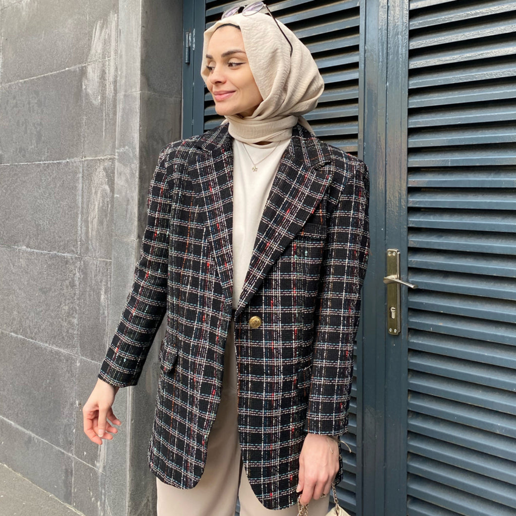 Tek Düğme Detaylı Ceket