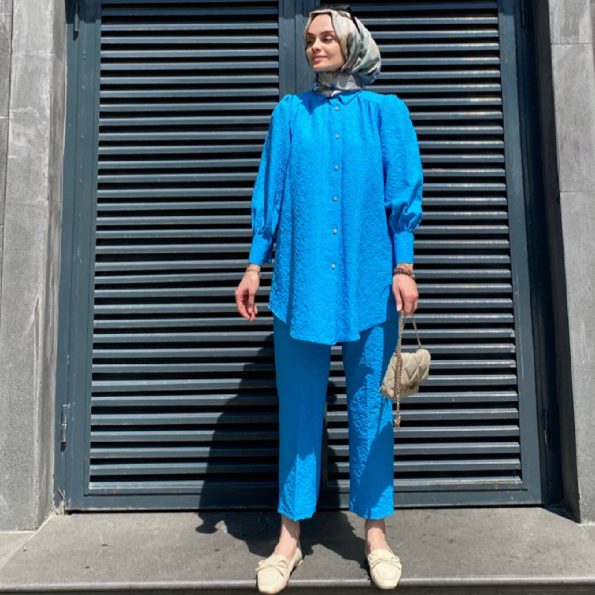 Kabartma Desenli Takım - Mavi