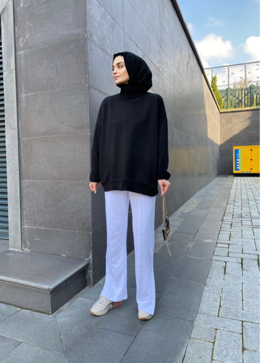 Yırtmaç Detaylı Beyaz Pantolon